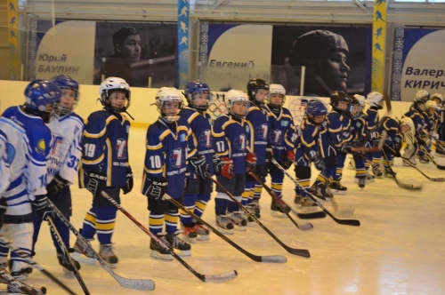 (+Фото) Открыли крытый хоккейный модуль в Усть-Каменогорске