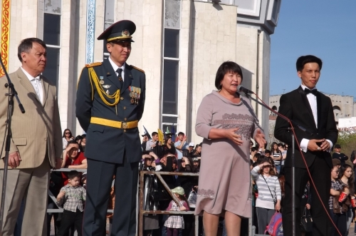 (+Фото) Венский бал в Семее посвятили Дню Защитника Отечества