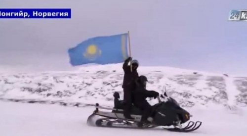Трое казахстанцев покорили Северный полюс