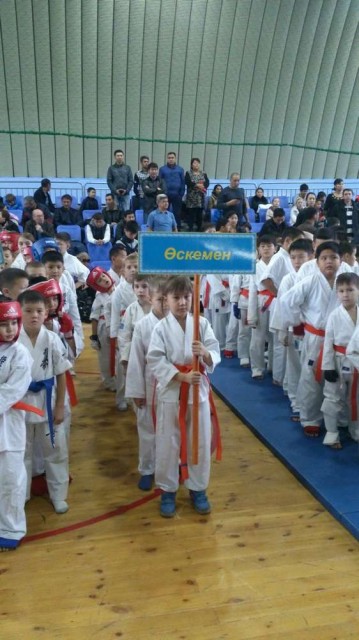 Первые соревнования в этом учебном году для сборной команды ВКО по Кёкушинкай карате