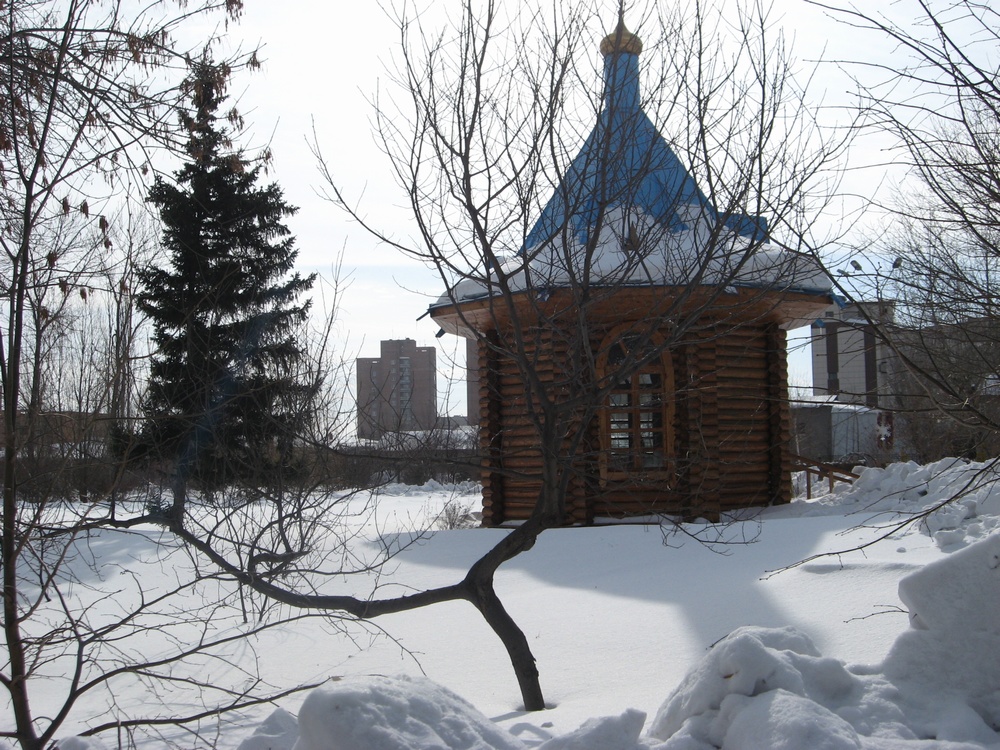 Часовня в парке Жастар зимой (им. Кирова)